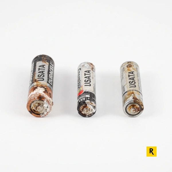 Codice EER 20.01.33*: batterie pericolose e RENTRI